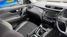 Nissan Qashqai 1.3 DiG-T Acenta Premium 5dr Petrol Hatchback